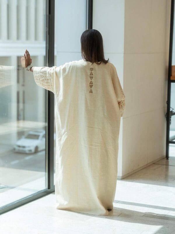 Petra Abaya Cream - Image 13